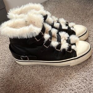 Black and White Fur-Trimmed Women's Sneakers